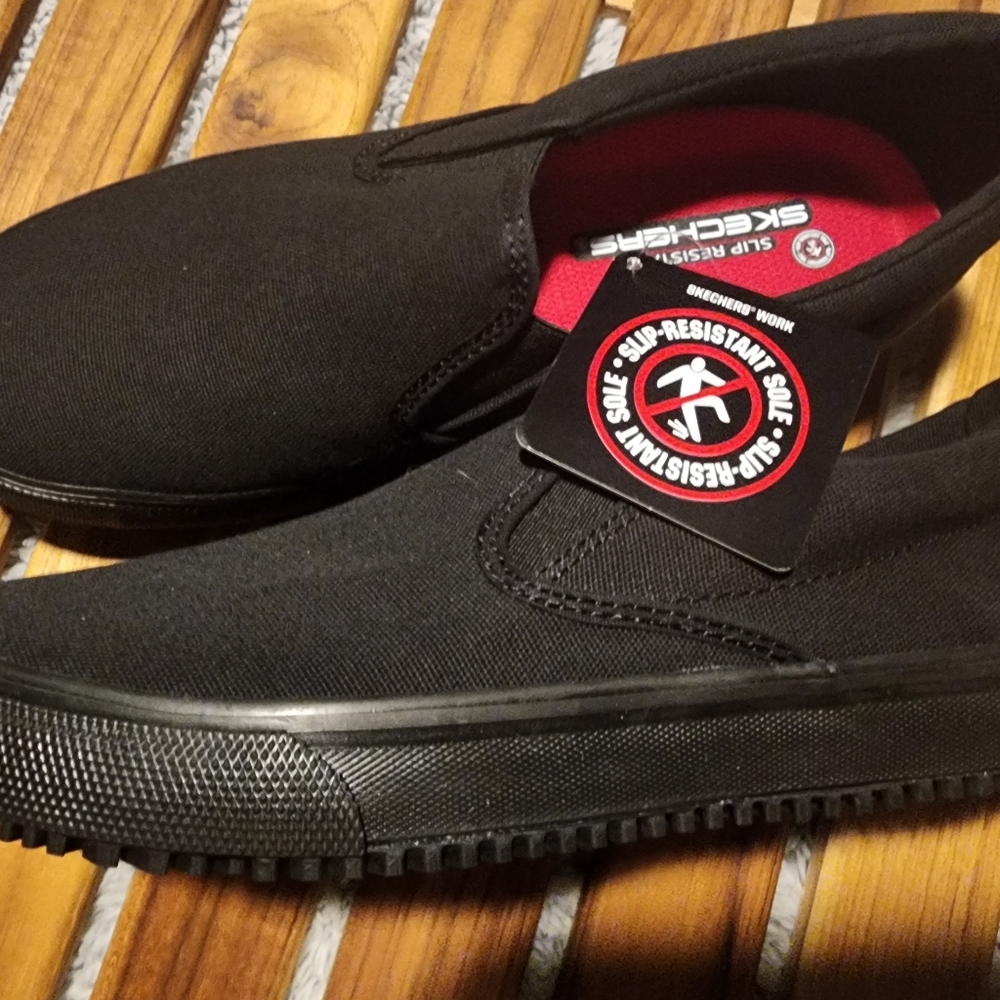 Skechers